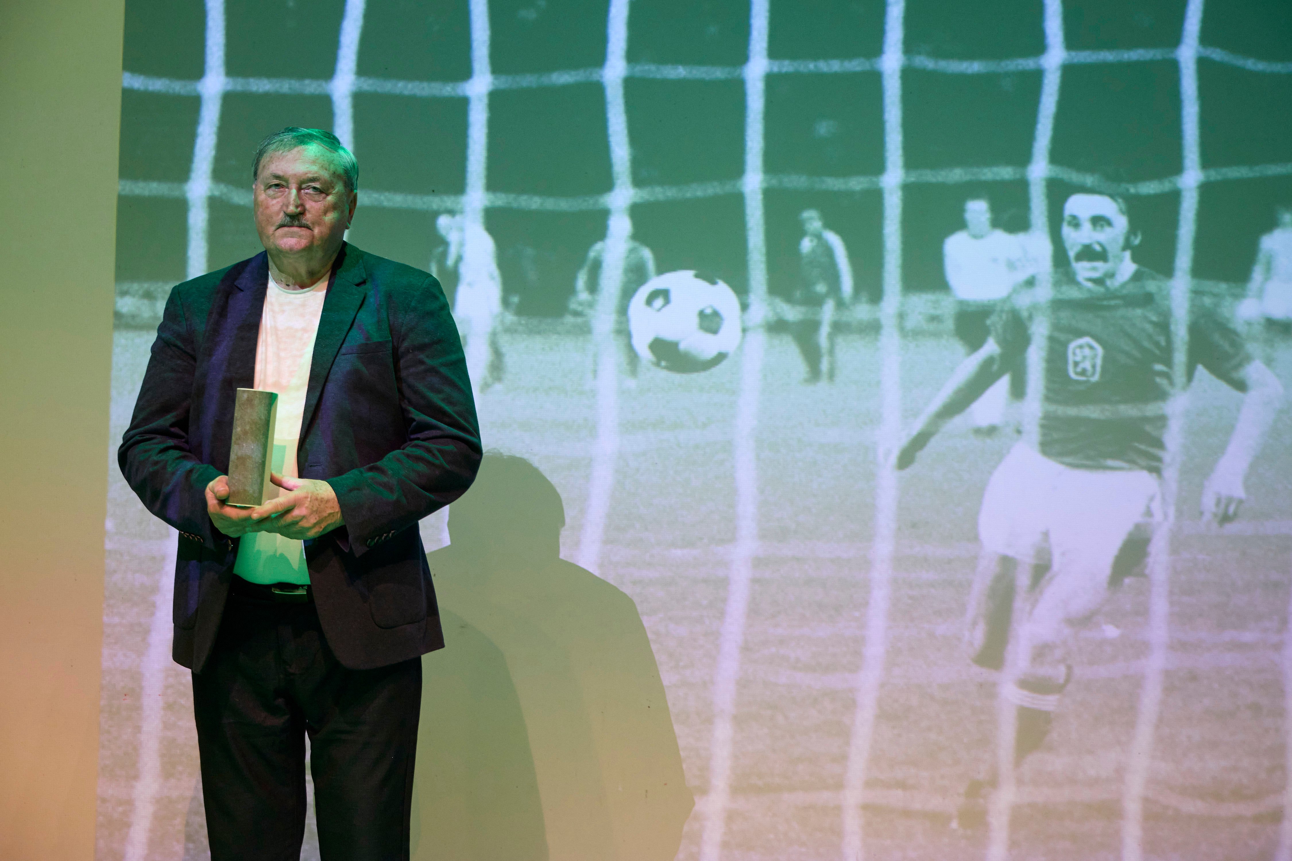 Antonín Panenka at the Premios Panenka ceremony.